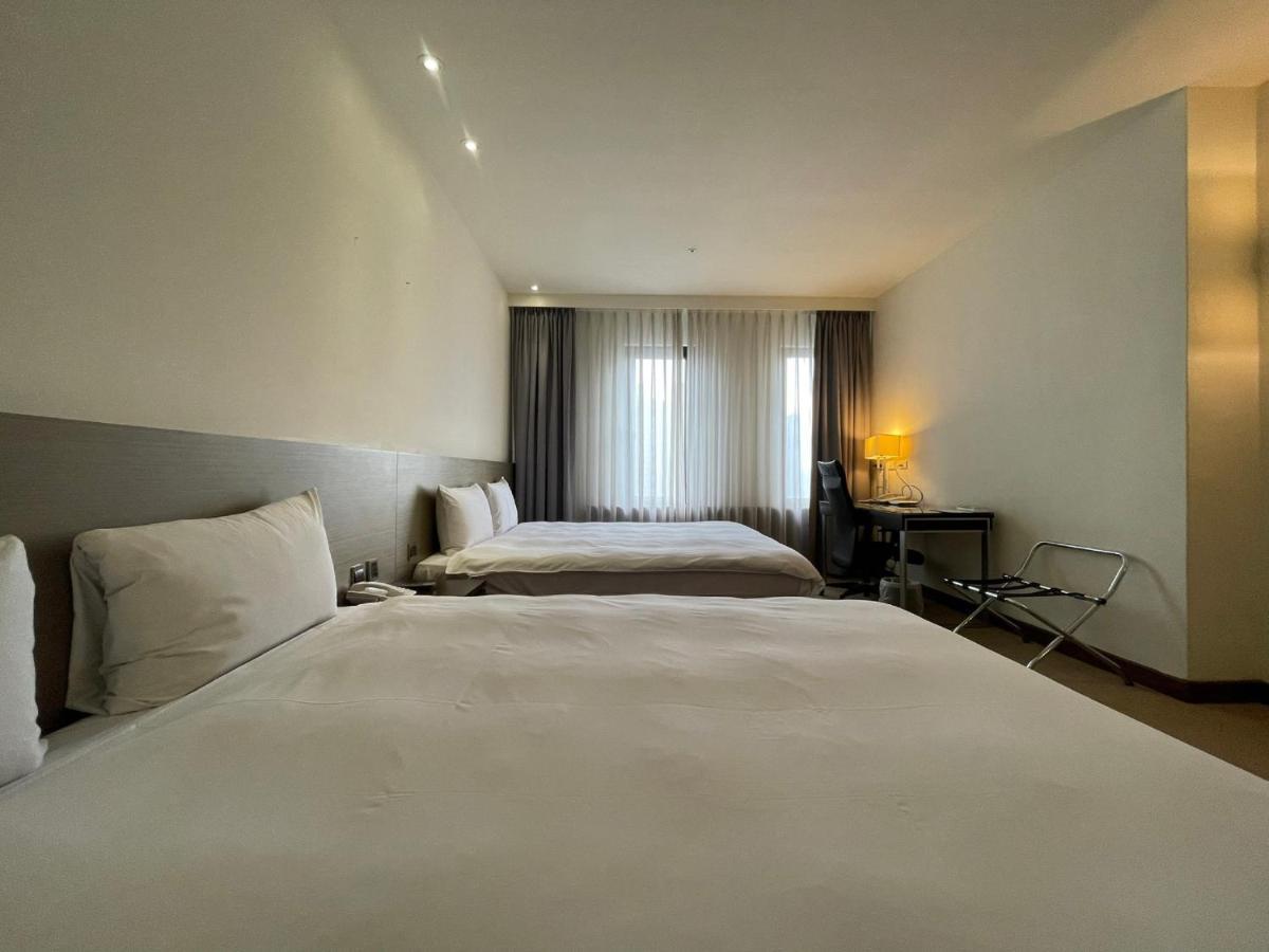 Guide Hotel Hsinchu Zhongyang エクステリア 写真