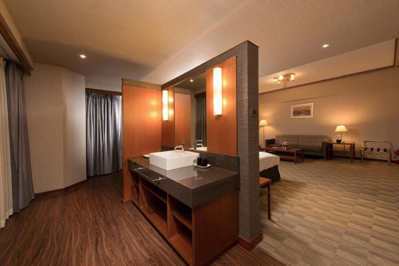 Guide Hotel Hsinchu Zhongyang エクステリア 写真