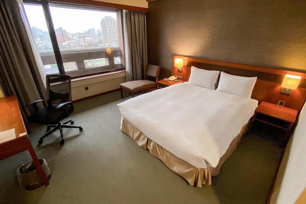 Guide Hotel Hsinchu Zhongyang エクステリア 写真