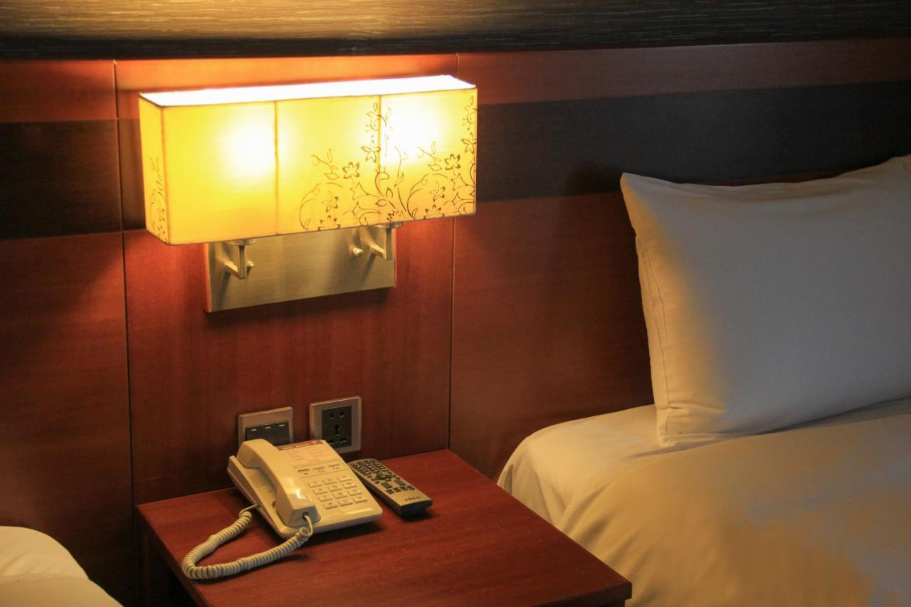 Guide Hotel Hsinchu Zhongyang エクステリア 写真
